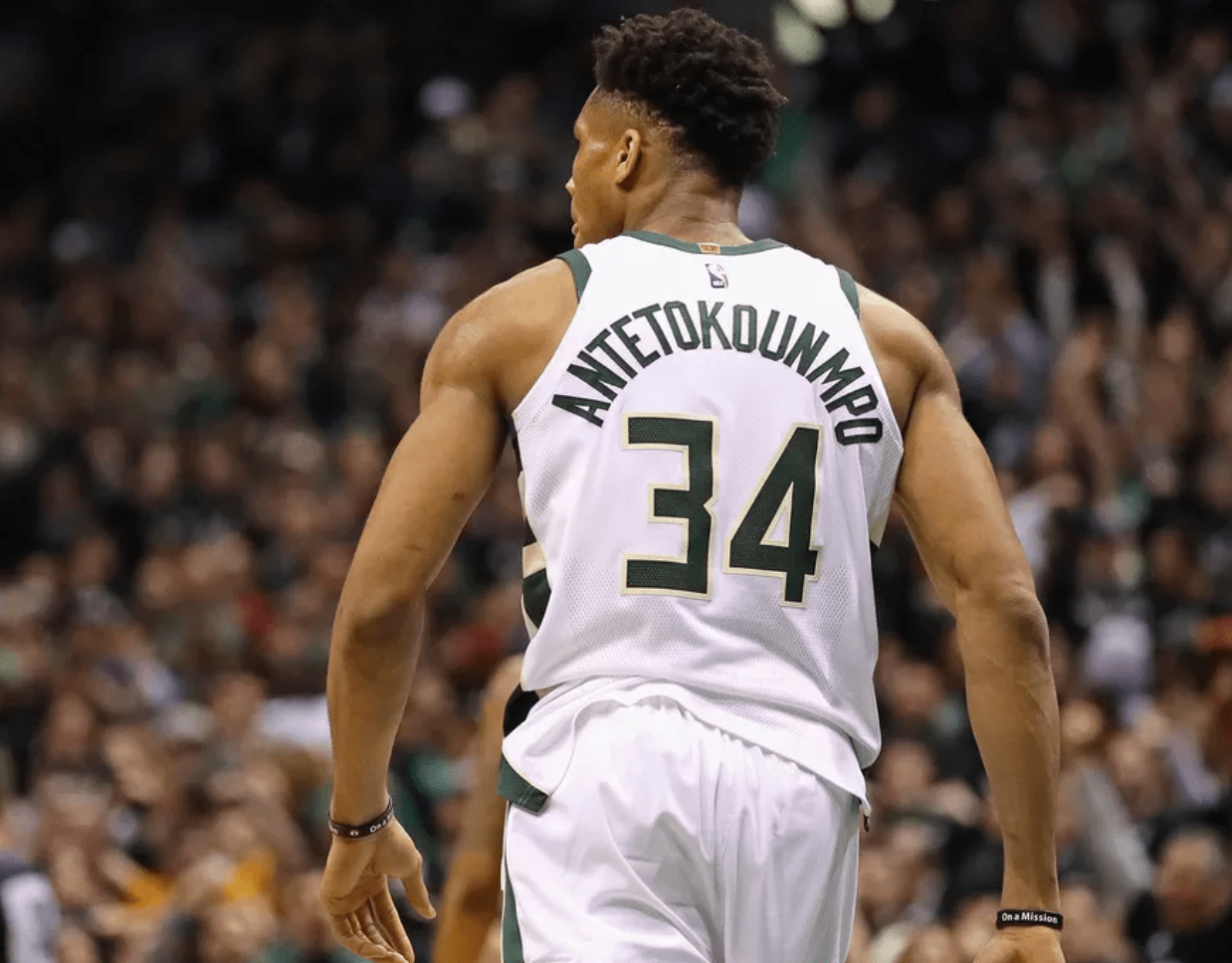 齐沃：两度被追平很遗憾，但那不勒斯同样强大平局是公平的