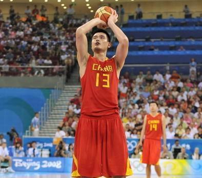 东契奇表现不佳 雷迪克直言需减少出手