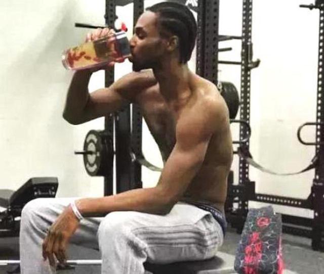 火箭110-105险胜森林狼，杜兰特39+7，申京25+14六犯毕业，兰德尔39分